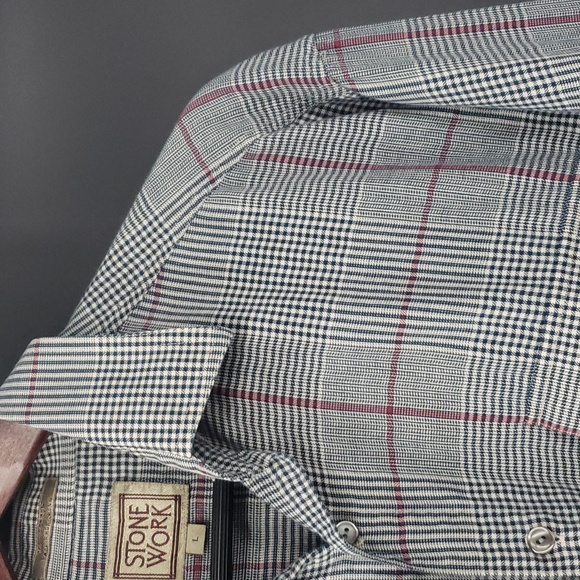 Stone Work Vintage Men's Navy White Red Plaid Button Down Dress Shirt - Picture 4 of 14